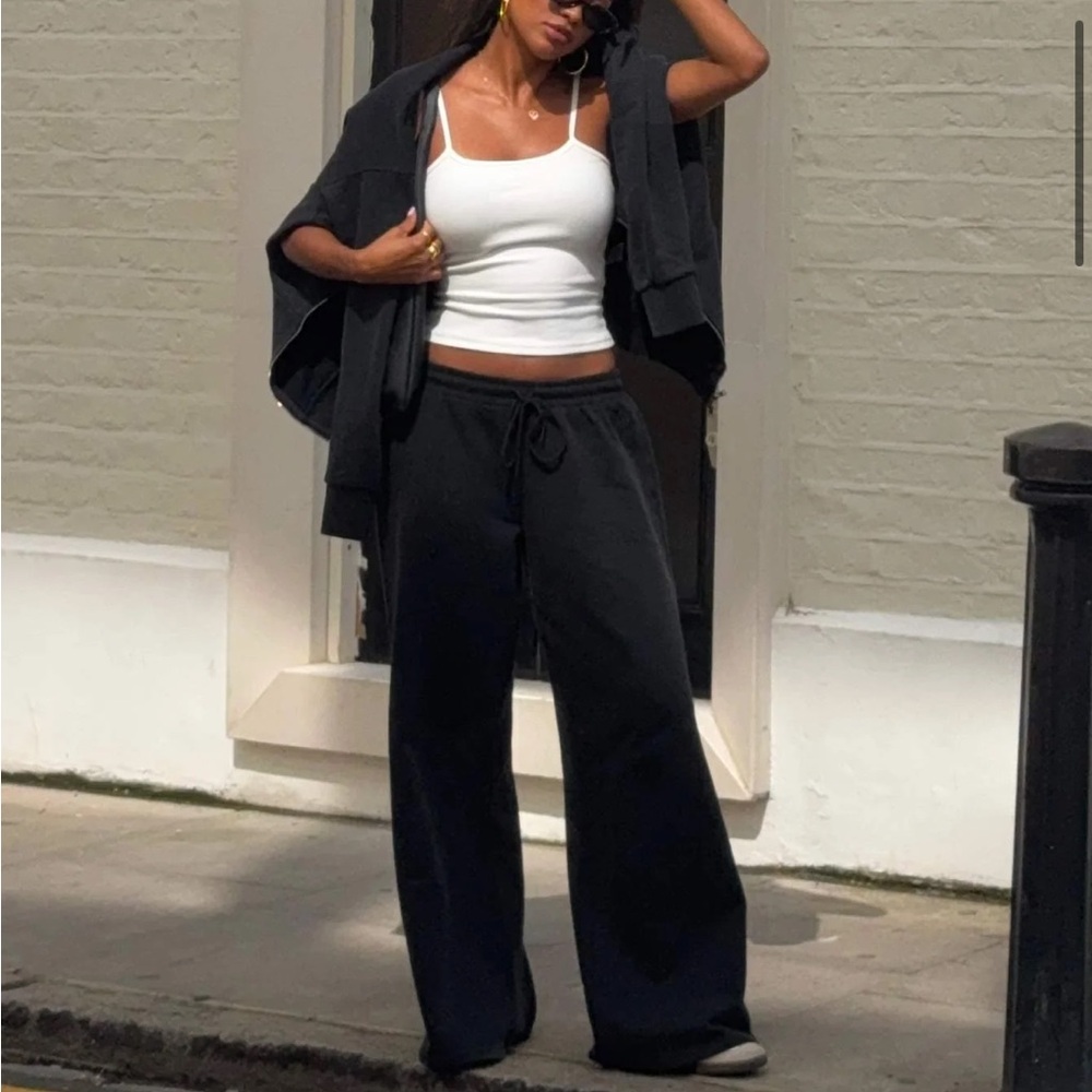 NWT Princess Polly All Day Straight Leg Sweatpants Size 2